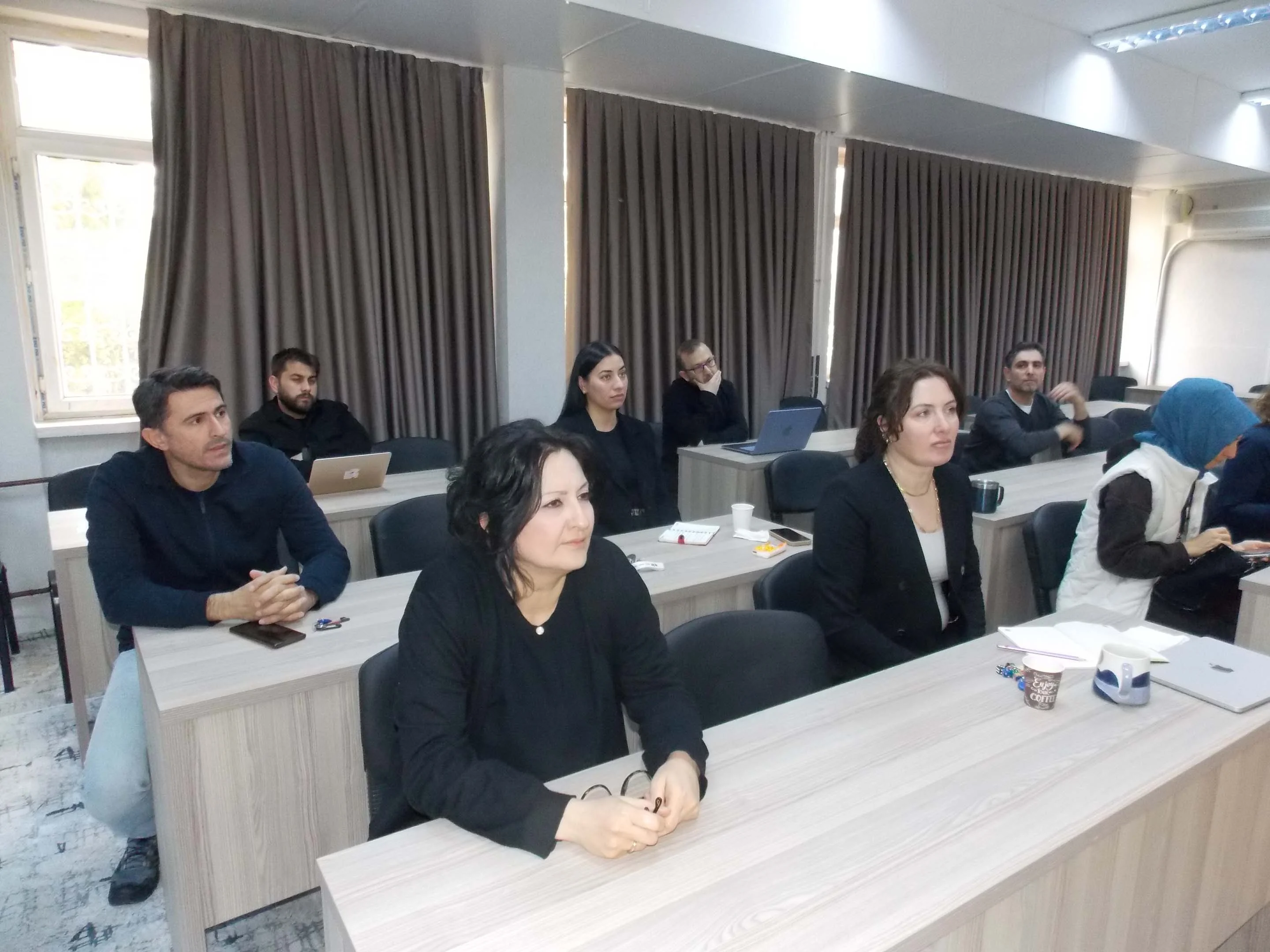 Akademik Üretkenlik Göz Doldurdu: Sayın Rektör Yardımcısı Zeki Bayramoğlu’ndan Felsefe Bölümü’ne Tebrik